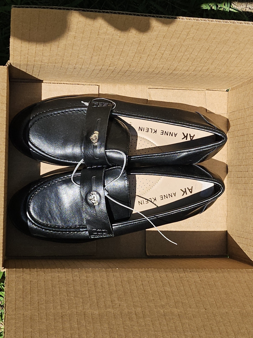 Anne Klein Black Leather Slip-On Loafers Size 8.5 New
